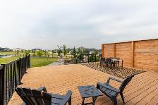 Stunning 4bdrm Bungalow w/Triple Att Garage on a Prime Lake Lot! - Photo 10