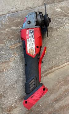 Cordless Milwaukee 2880-20 Grinder - Photo 2