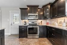 GORGEOUS EASTERN SHORE 3 BED 2.5 BATH | Available Now! - Photo 4