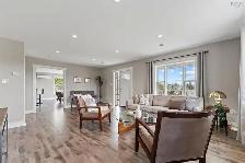 GORGEOUS EASTERN SHORE 3 BED 2.5 BATH | Available Now! - Photo 13
