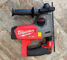 Cordless 1' Milwaukee Rotary Hammer