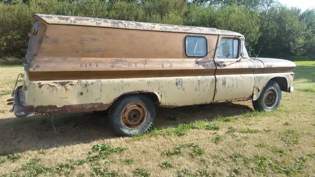 1961 CHEVY PANEL TRUCK-6CYL -4SPD-RARE LENGTH