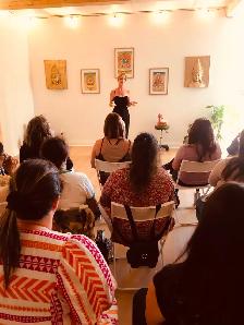 Live Audience Psychic and Mediumship Readings - Photo 3