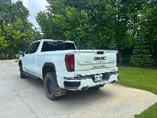 2024 GMC Sierra 1500 Crew AT4 4WD - Photo 2