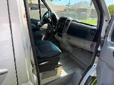 2015 sprinter 12 passengers - Photo 8
