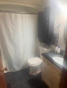 3 Bedroom, 1 Bath. Upper Unit of Duplex. $2500 all inclusive - Photo 7