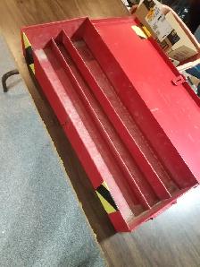 Tools  & Box - Photo 9