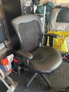 Office chair - Photo 2