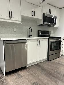 Renovated Legal 1-Bed Basement – Parking & All-Inclusive - Photo 10