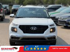 2025 Hyundai Venue Preferred - Photo 2