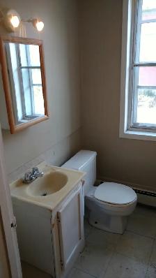 1 Bedroom Plus Den Glebe Apartment for Rent (585 O'Connor St) - Photo 8
