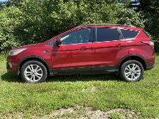 2017 Ford Escape SE - Photo 2