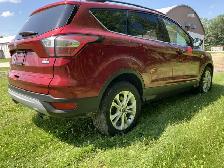2017 Ford Escape SE - Photo 4