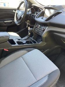 2017 Ford Escape SE - Photo 6