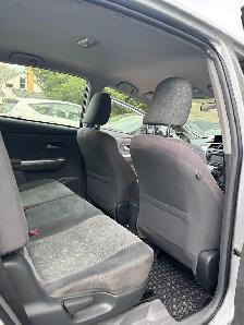 2012 Toyota  prius v - Photo 3
