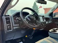 2019 RAM 1500 CLASSIC TRADESMAN ONE OWNER ACCIDENT FREE - Photo 17