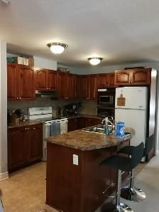 Centrepointe - 2 Bdrm Den (Opt 3rd Bdrm) Condo - Photo 2