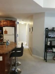 Centrepointe - 2 Bdrm Den (Opt 3rd Bdrm) Condo - Photo 4