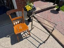 Antique furniture and costume jewellery - Photo 2