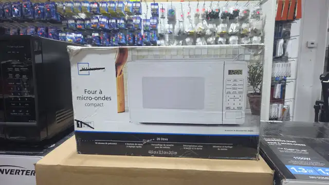MICROWAVE OVEN PANASONIC 1.3CUFTWHITE