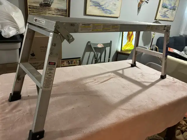 MOVING SALE - Painting supplies