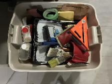 MOVING SALE - Painting supplies - Photo 2