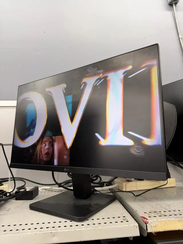 LG 24MR41A Monitor
