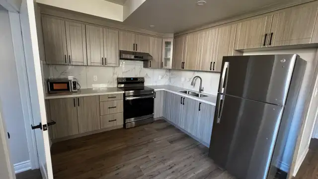 2 Bedroom Basement Available from 15/31 Aug in Kleinburg Vaughan