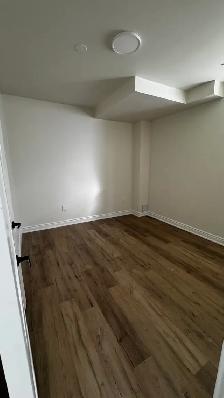 2 Bedroom Basement Available from 15/31 Aug in Kleinburg Vaughan - Photo 3