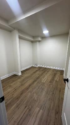 2 Bedroom Basement Available from 15/31 Aug in Kleinburg Vaughan - Photo 5