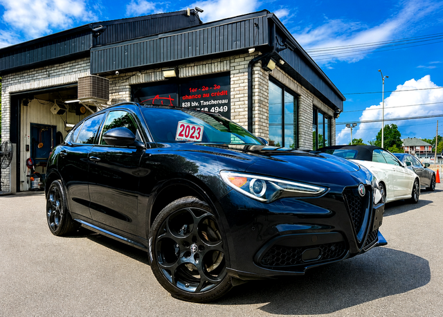 2023 Alfa Romeo Stelvio Estrema