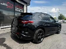 2023 Alfa Romeo Stelvio Estrema - Photo 5