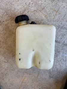 MTD riding lawnmower gas tank - Photo 3