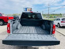 2021 Ford F-150,  One Owner, Low Km, Navi, Bluetooth, Backup Cam - Photo 7