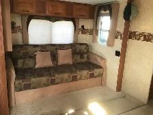 2011- 25Y Artic Fox Travel Trailer - Photo 2