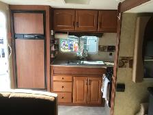 2011- 25Y Artic Fox Travel Trailer - Photo 4