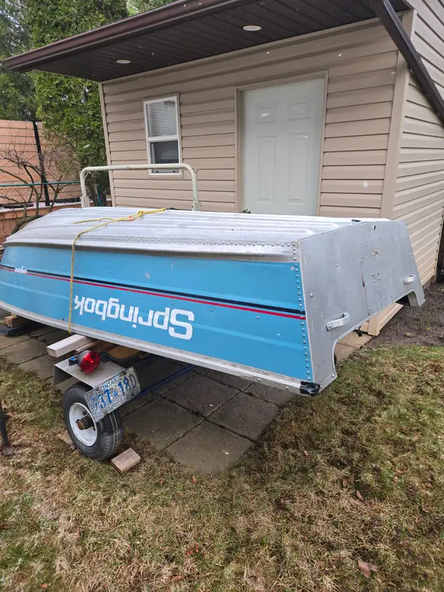 Aluminum Springbok Boat