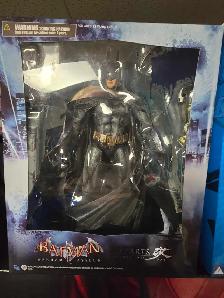 DC Direct Batman Figures - Photo 3