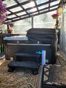 HYDROPOOL HOTTUB