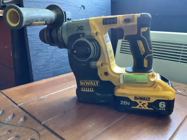Marteau rotatif DeWalt