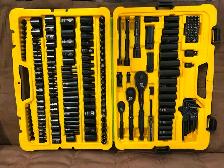 LIQUIDATION SALE! Stanley Professional Mechanics Tool Set Deal - Photo 6