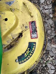 John Deere LT166 lawn tractor STRIPPED FOR PARTS! - Photo 5