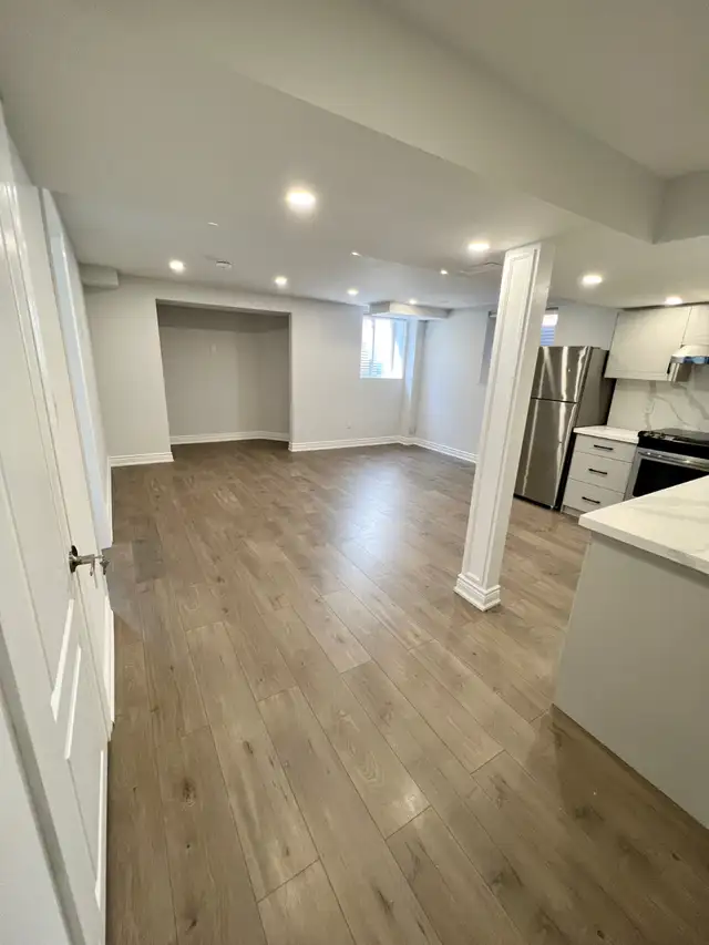 BEAUTIFUL 2 BEDS 1 BATH LEGAL BASEMENT FOR RENT IN GEORGETOWN.