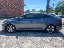2017 Hyundai Elantra GLS - Photo 8