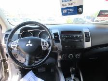 2013 Mitsubishi Outlander LS - Photo 5