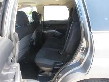 2013 Mitsubishi Outlander LS - Photo 12
