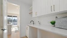 4 Bedroom House for Lease - St. Thomas - Photo 3