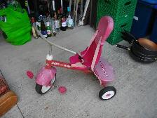 TODLERS TRIKE