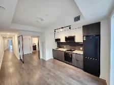 Rare 1  Den Condo with 2 Full Bathrooms at 663SF!! Don't miss! - Photo 2