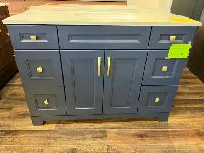 48'Vanities & 49' Countertops Demo on Clearance - CozyHome